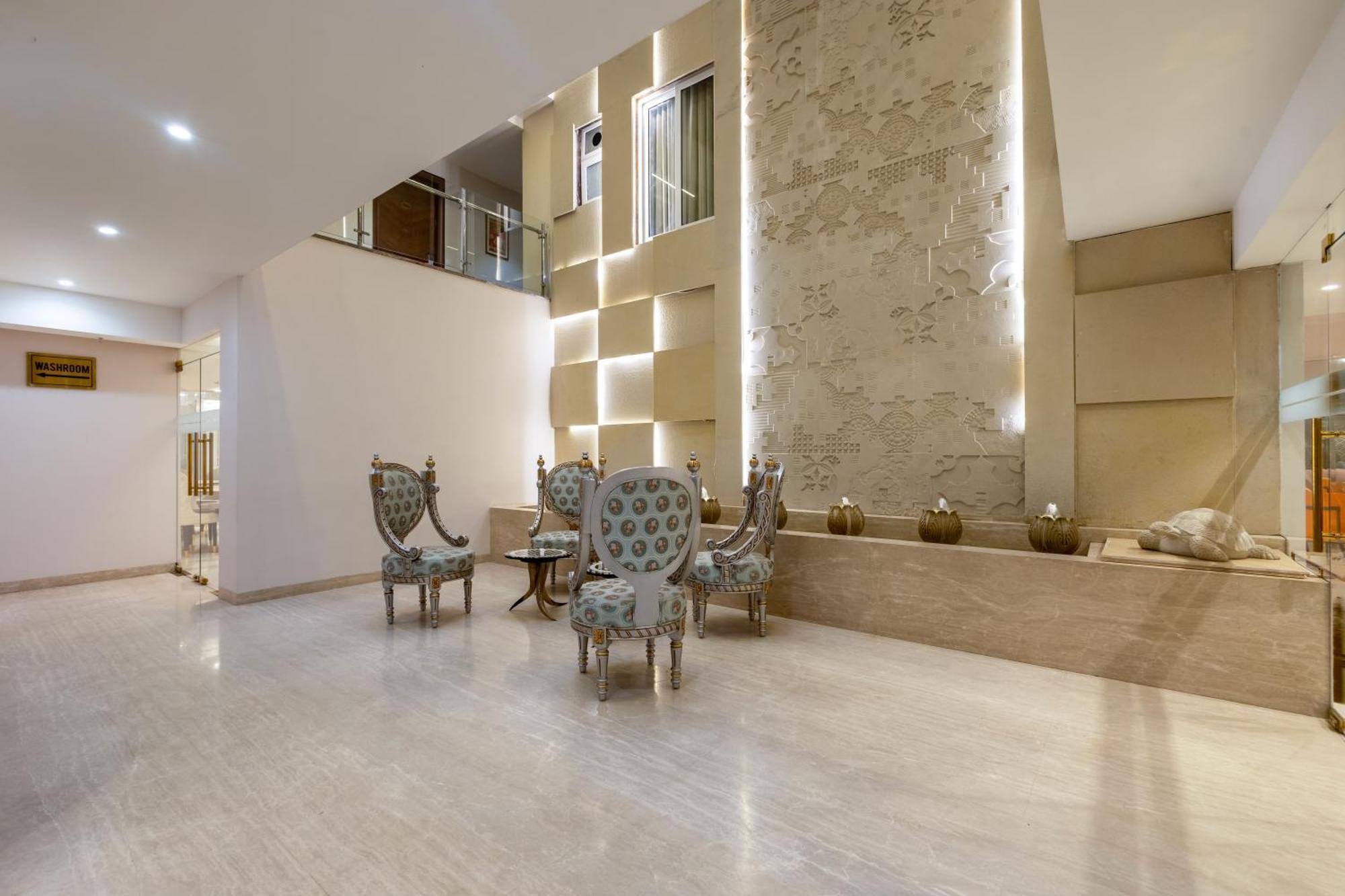 Hotel Ginger Palace Delhi Airport New Delhi Extérieur photo